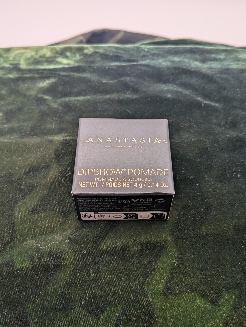 NWT Anastasia Beverly Hills Dip Brow Pomade In Soft Brown